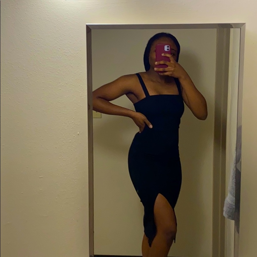 Black midi bodycon dress